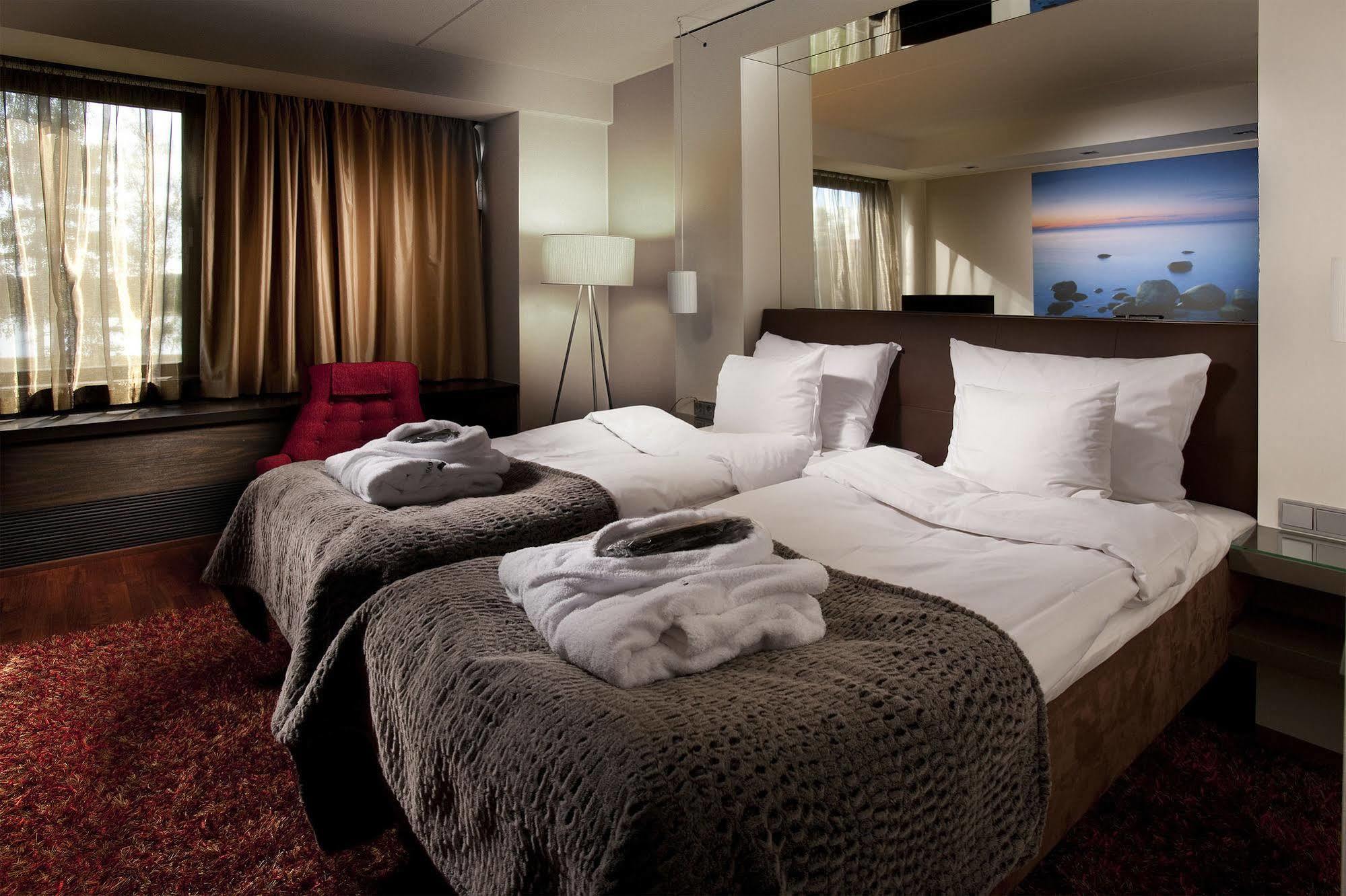 Langvik Congress Wellness Hotel Kirkkonummi Zewnętrze zdjęcie