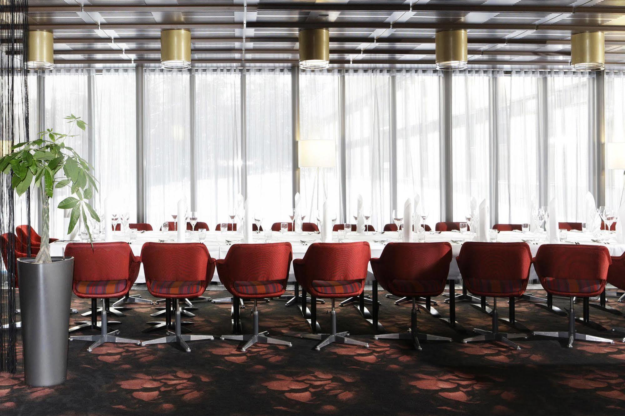 Langvik Congress Wellness Hotel Kirkkonummi Zewnętrze zdjęcie